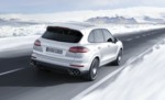 foto: Porsche Cayenne Turbo S 2015 trasera dinamica 2 [1280x768].jpg